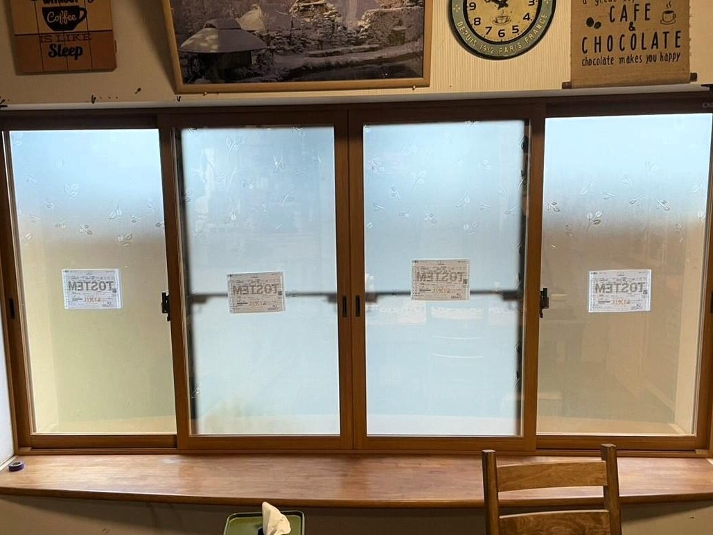 インプラス